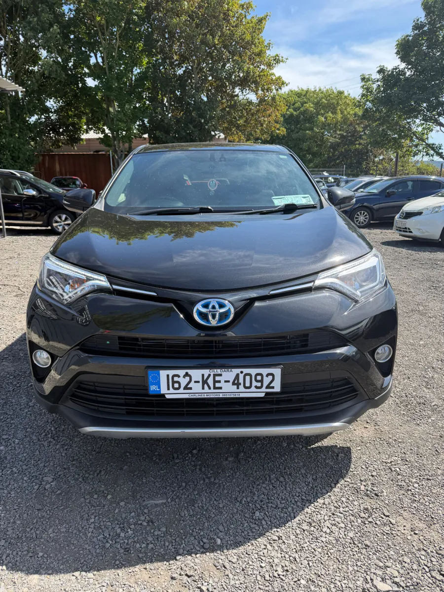 Toyota RAV4 Hybris Automatic - Image 5