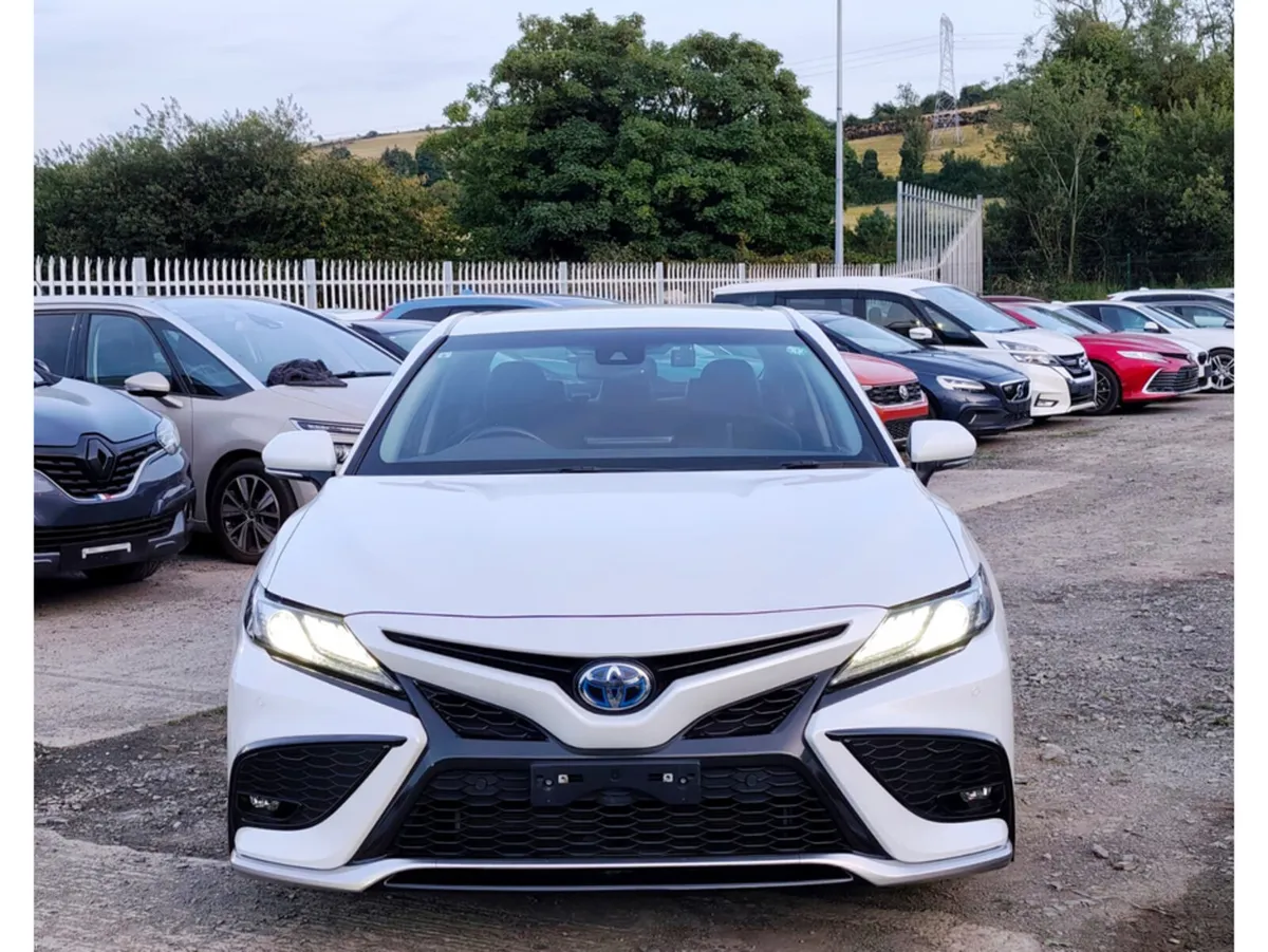Toyota Camry *DEPOSIT TAKEN* WS Leather Package  A - Image 2