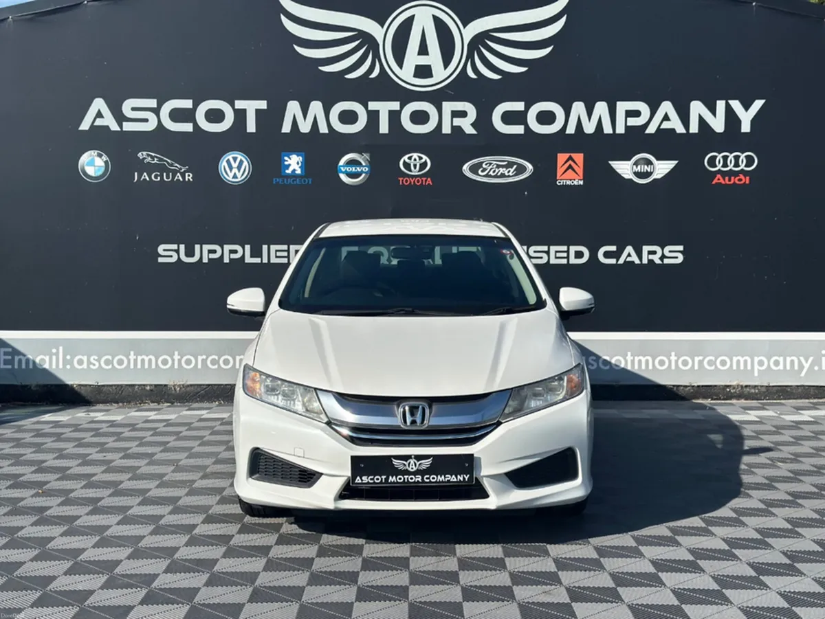 Honda Grace 1.5 L Petrol Hybrid - Image 3