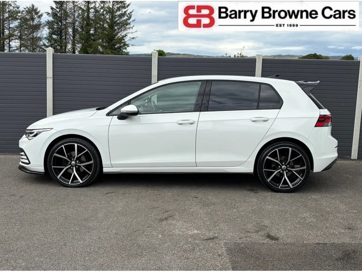 Volkswagen Golf LIFE TDI S-A DSG - Image 3