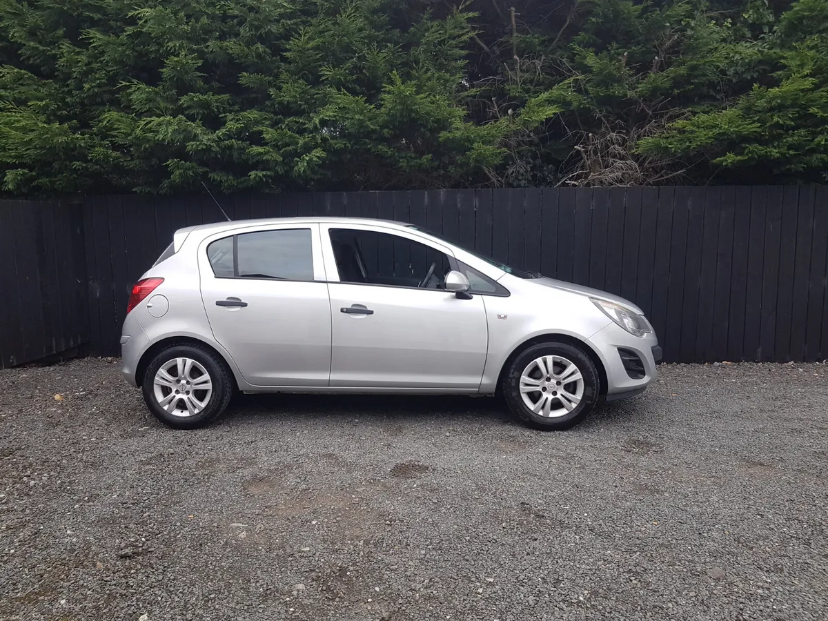 142CORSA.. V LOW KM.. NCT TODAY - Image 2