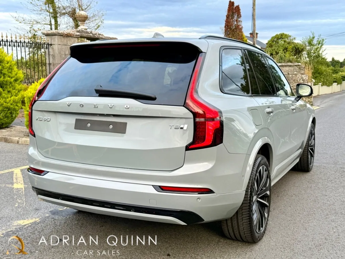 Volvo XC90 T8 ULTRA DARK PHEV AWD AUTO==HUGE SPEC= - Image 5