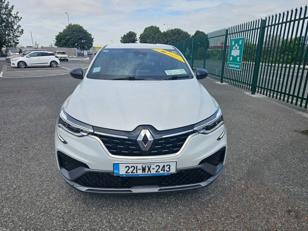 Renault Arkana R S LINE, MASSIVE SPEC, E TECH, PET - Image 4