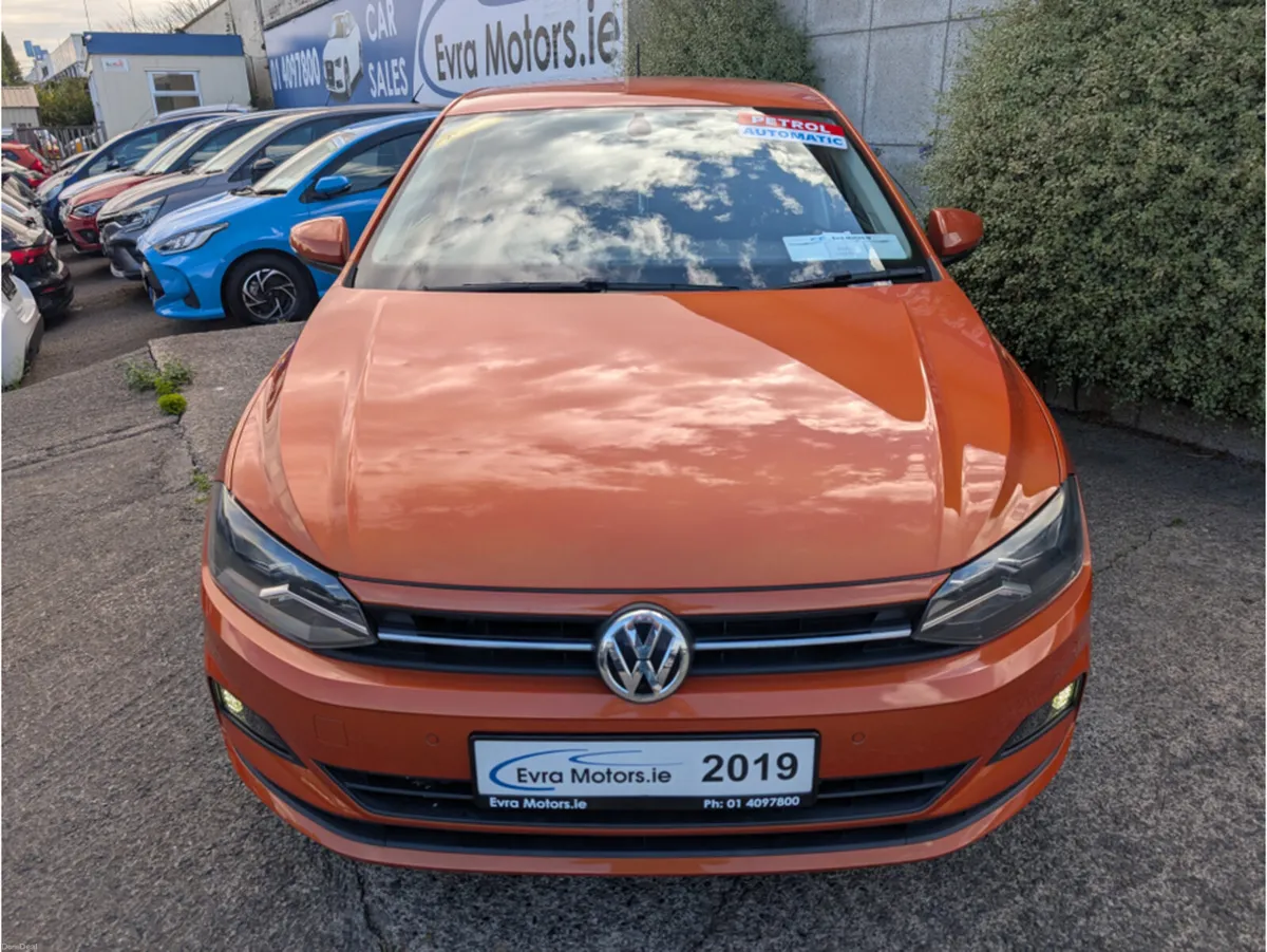 Volkswagen Polo COMFORTLINE AUTOMATIC 1.0 PETROL / - Image 2