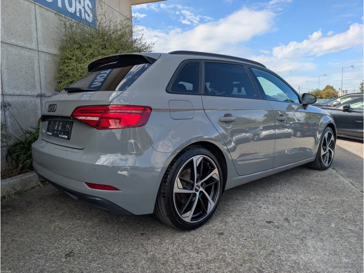 Audi A3 SPORTSBACK AUTOMATIC 1.4 PETROL//HIGH SPEC - Image 6