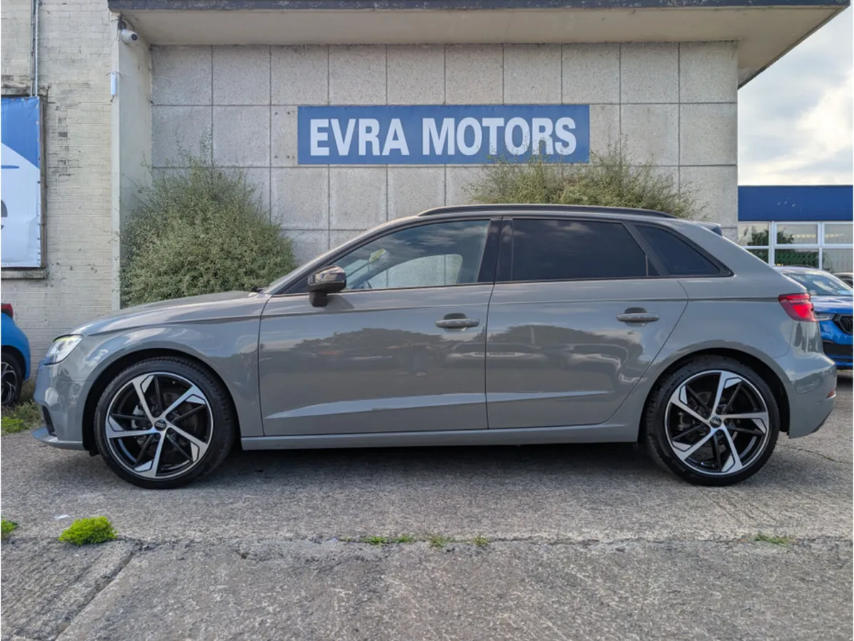 Audi A3 SPORTSBACK AUTOMATIC 1.4 PETROL//HIGH SPEC - Image 5