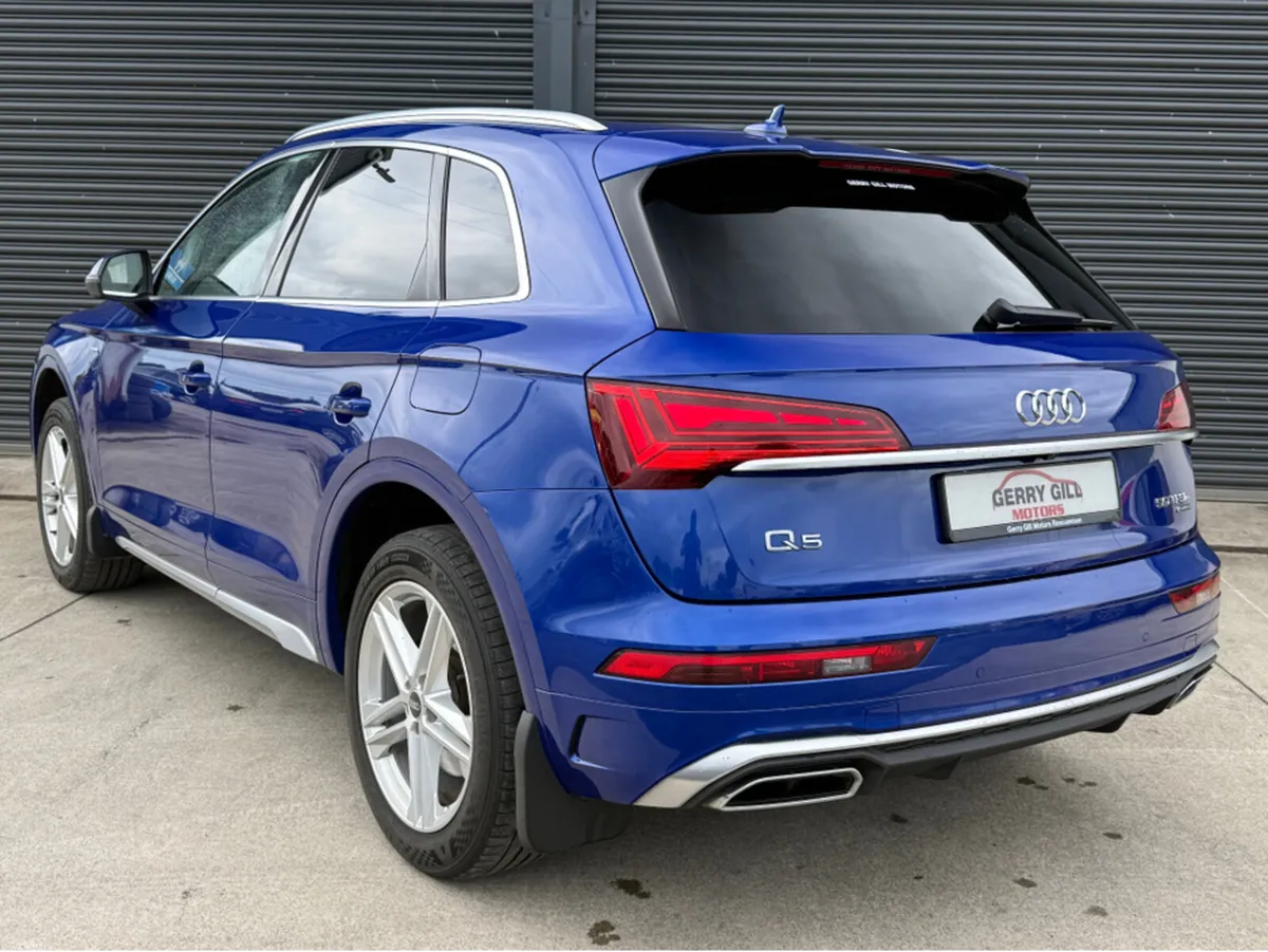 Audi Q5 S LINE 50 TFSI E QUATTRO PETROL-PLUG-IN-HY - Image 6