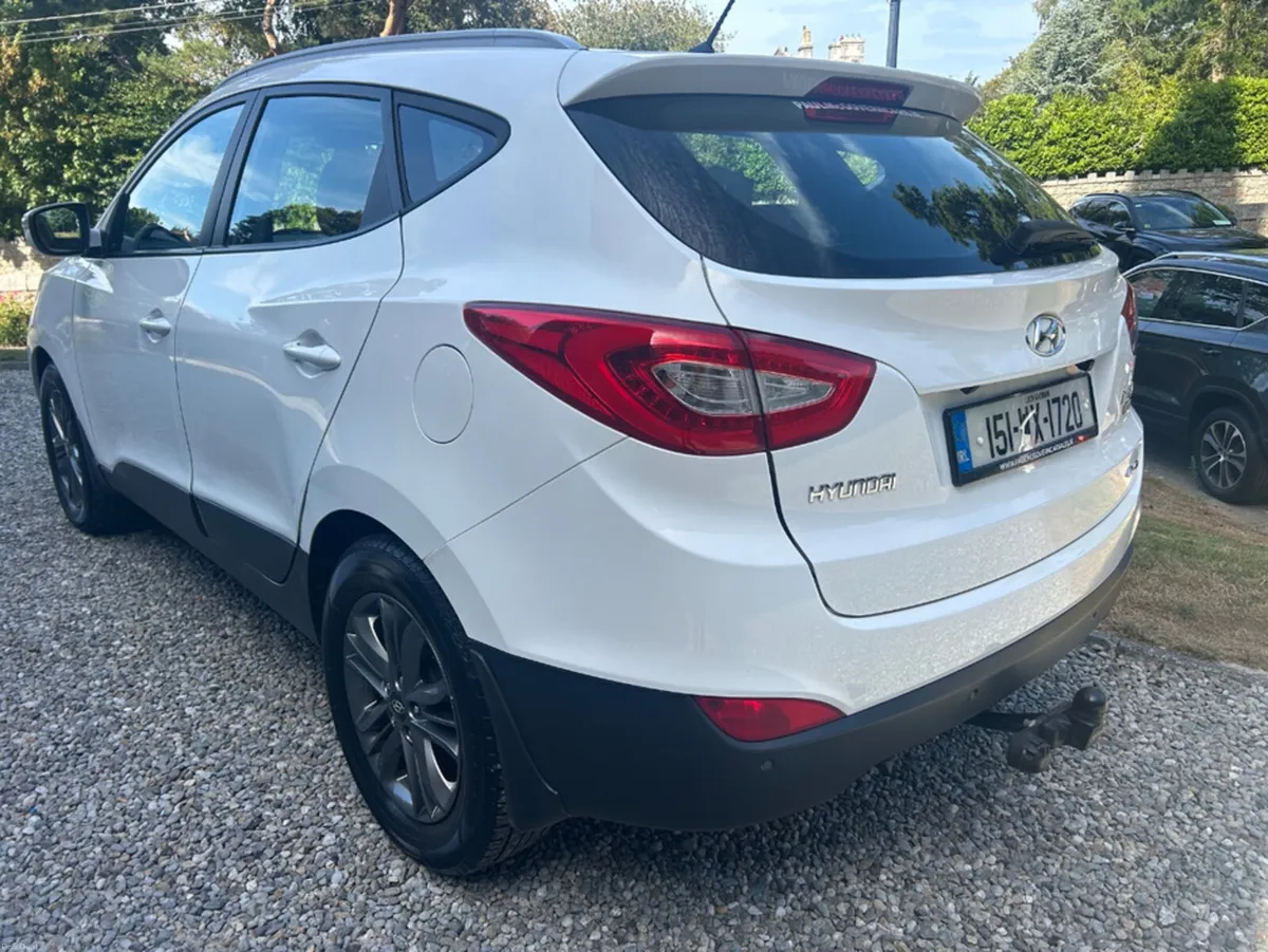 Hyundai ix35 AUTOMATIC 4 WHEEL DRIVE!!! - Image 2