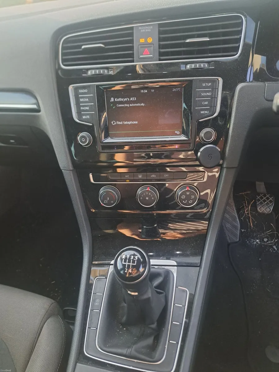 Volkswagen Golf 2014 - Image 3