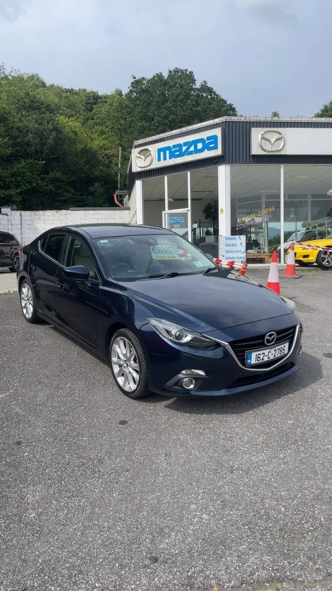 MAZDA 3 107000km ONLY - Image 2