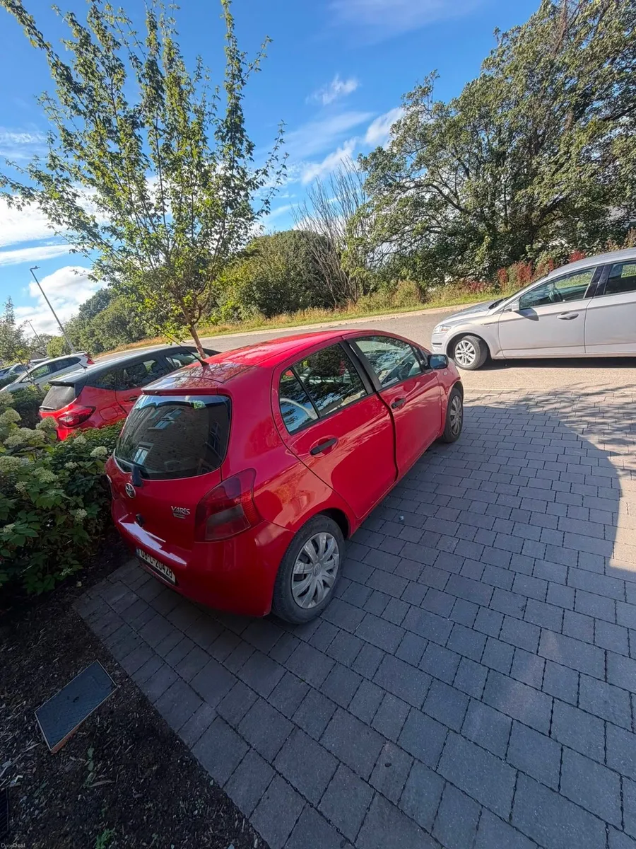 Toyota Yaris Terra - Image 1