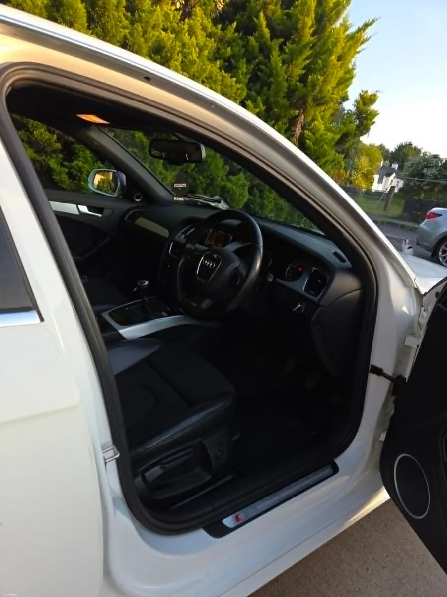 Car - Image 6