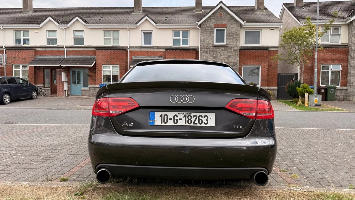 Audi A4 2010 TDI - Image 3