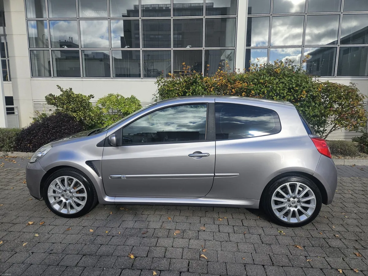Renault Clio RS197 Sport Hatch Back 2008 - Image 3