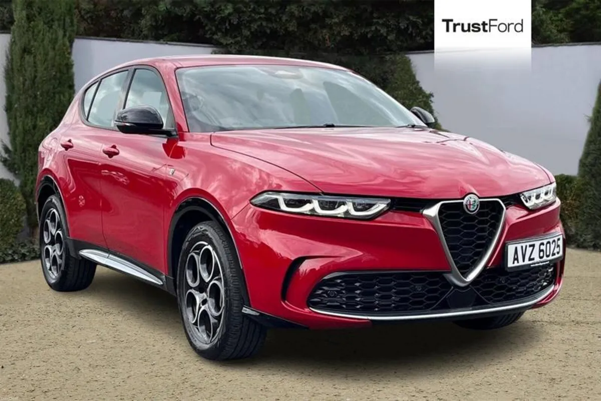 Alfa Romeo Tonale 1.5 VGT MHEV Ti SUV 5dr Petrol H - Image 1