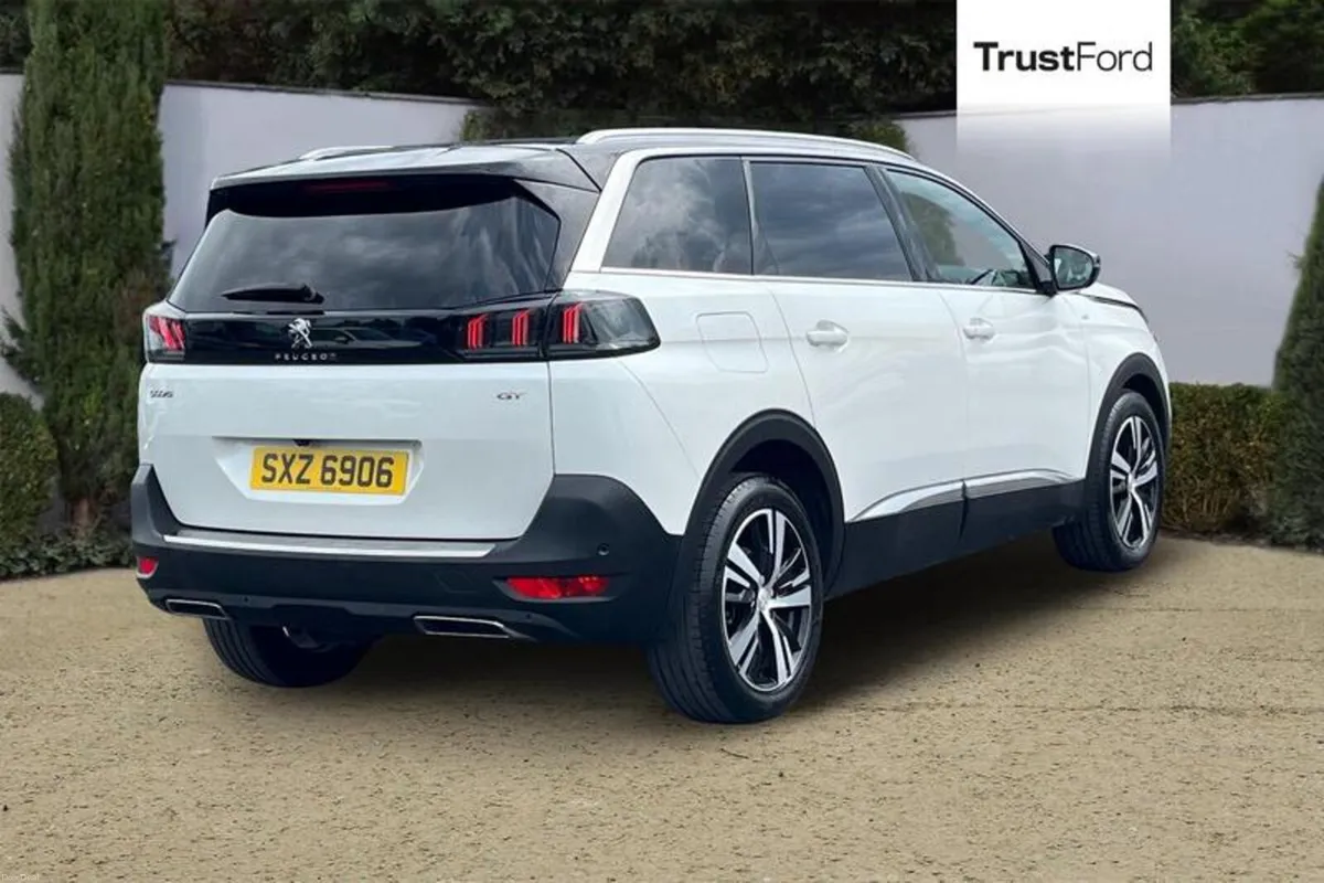 Peugeot 5008 1.5 BlueHDi GT 5dr EAT8 - REVERSING C - Image 4