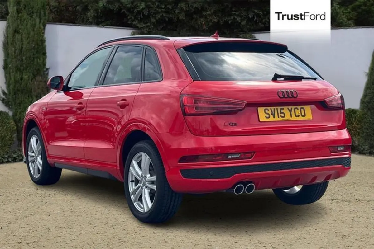 Audi Q3 2.0 TDI S Line Navigation 5dr - Image 2