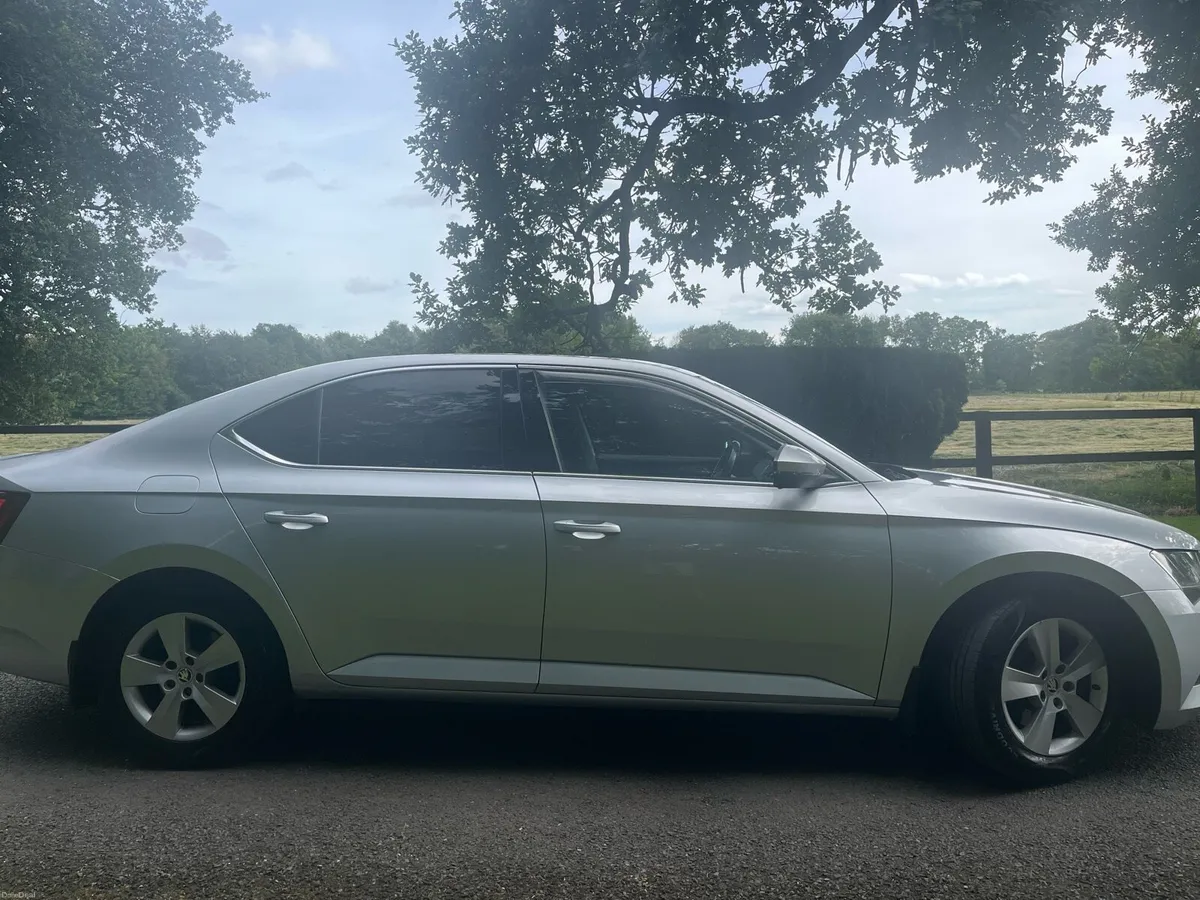2017 SKODA SUPERB DSL AUTO NCT 08/27 - Image 2