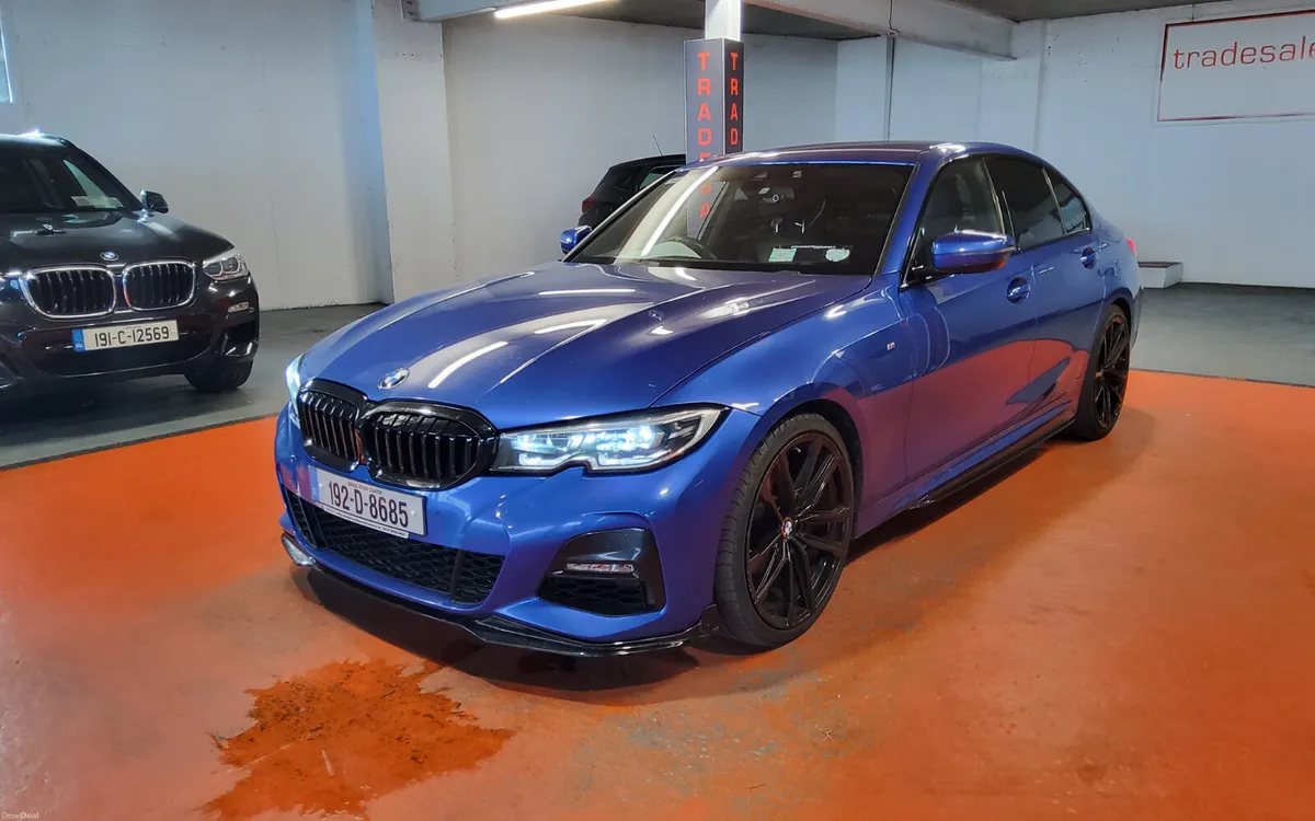 BMW 3-Series 2019 - Image 3