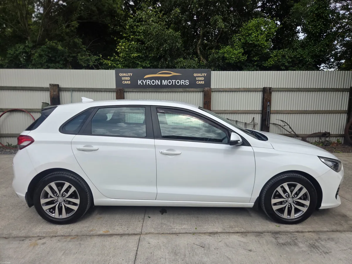 191 Hyundai i30 Deluxe 1.6 Diesel | 107,000 KM NCT - Image 6