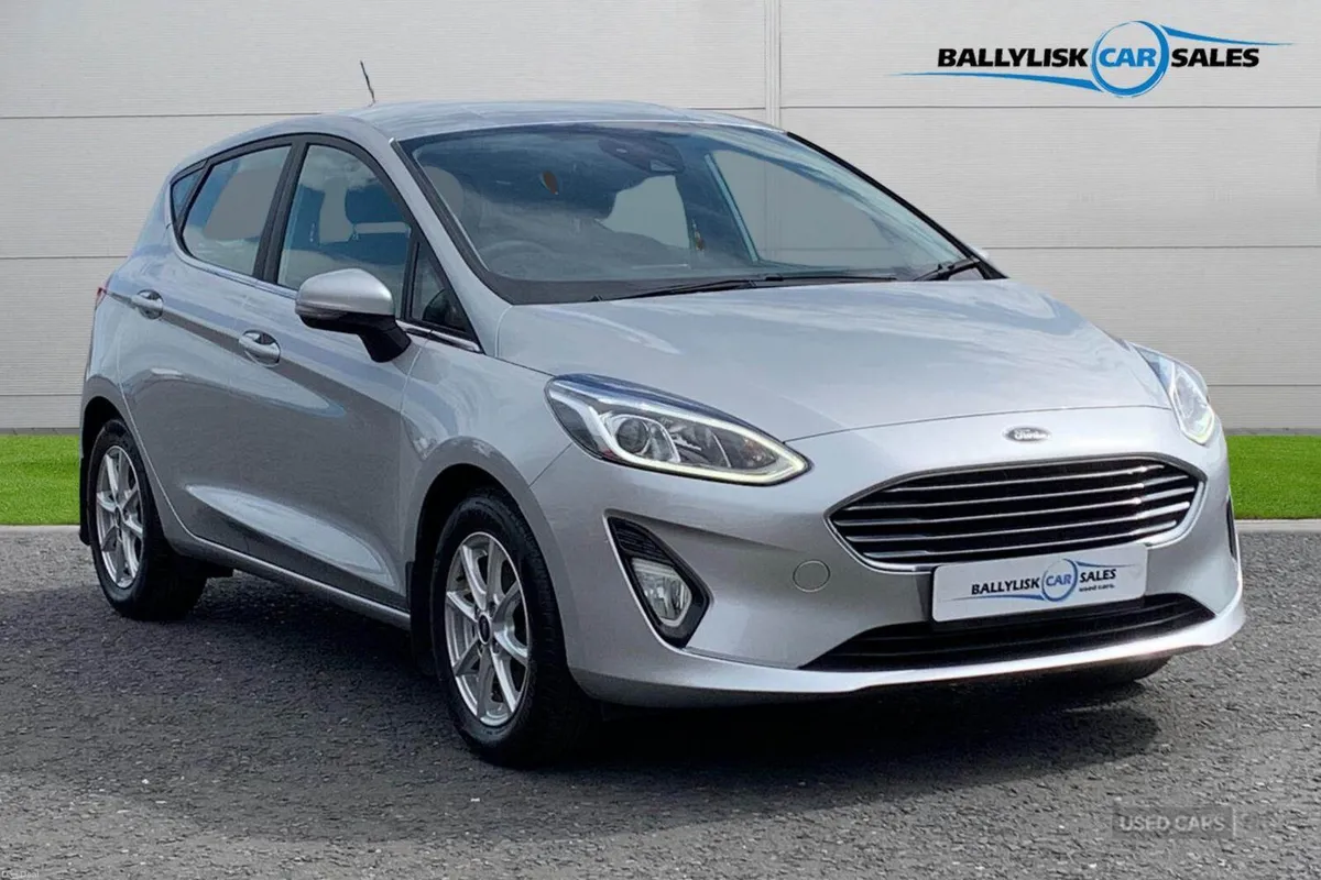 Ford Fiesta 1.1 Ti-VCT Zetec 85PS in Moondust Silv - Image 1