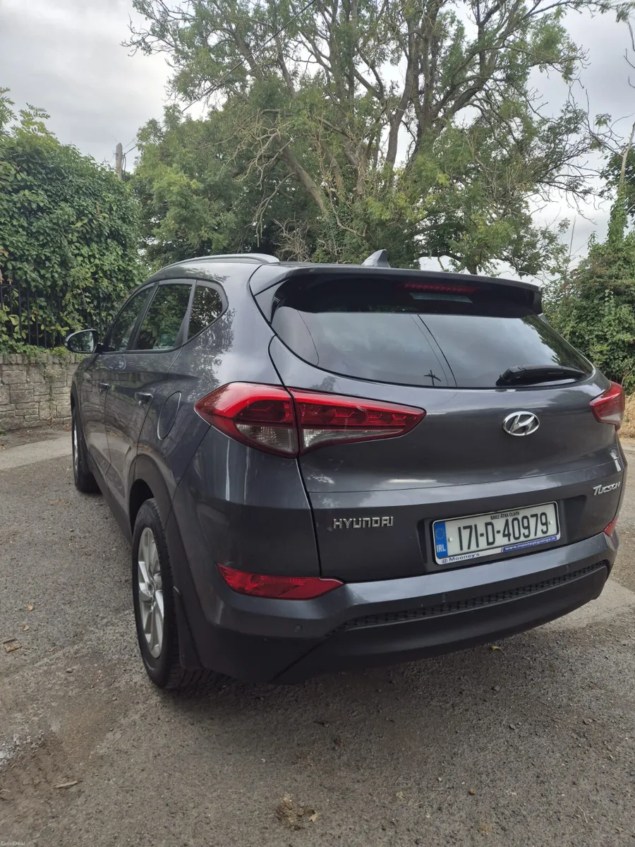 Hyundai Tucson 2017 only 120550kms just passed nct - Image 2
