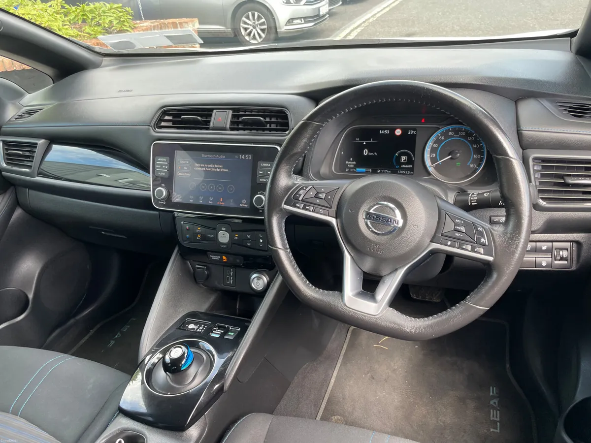 Nissan Leaf 2022 40 KW - Image 5
