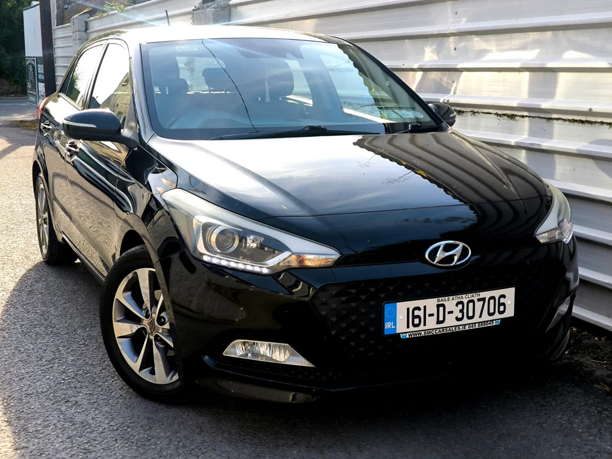 Hyundai i20 2016 DELUX 1.2 PETROL - Image 6