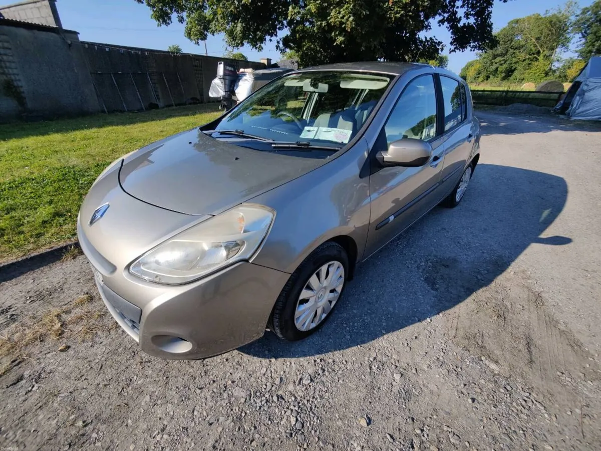 Renault clio - Image 6