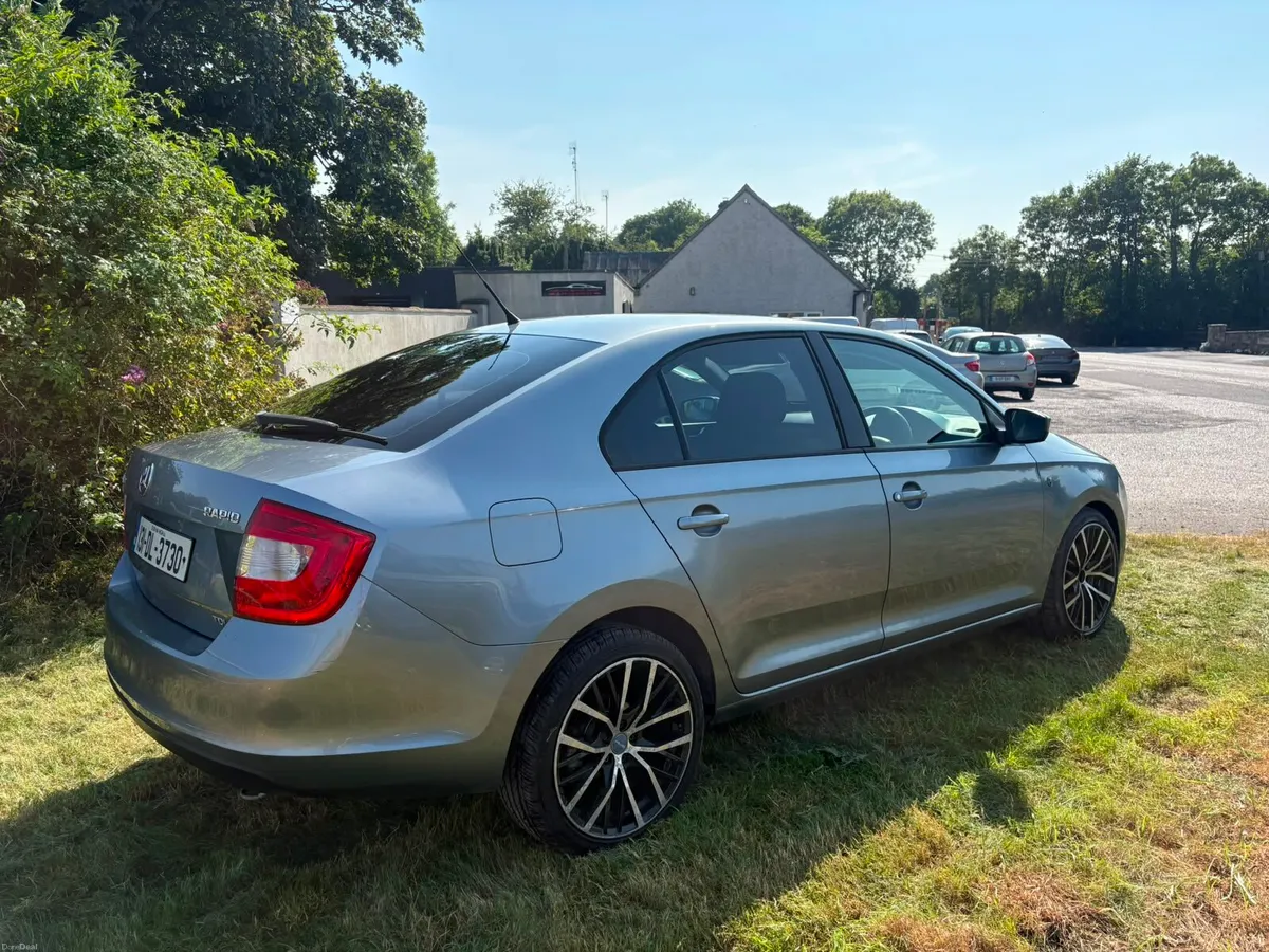 Skoda rapid - Image 4