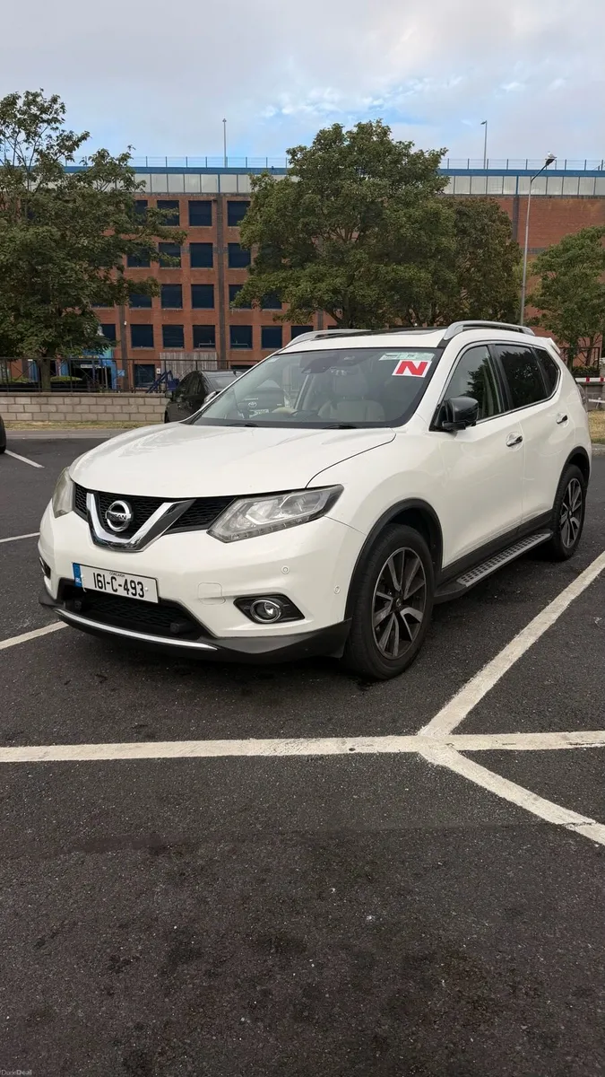 Nissan XTrail 7 Seater - Image 1