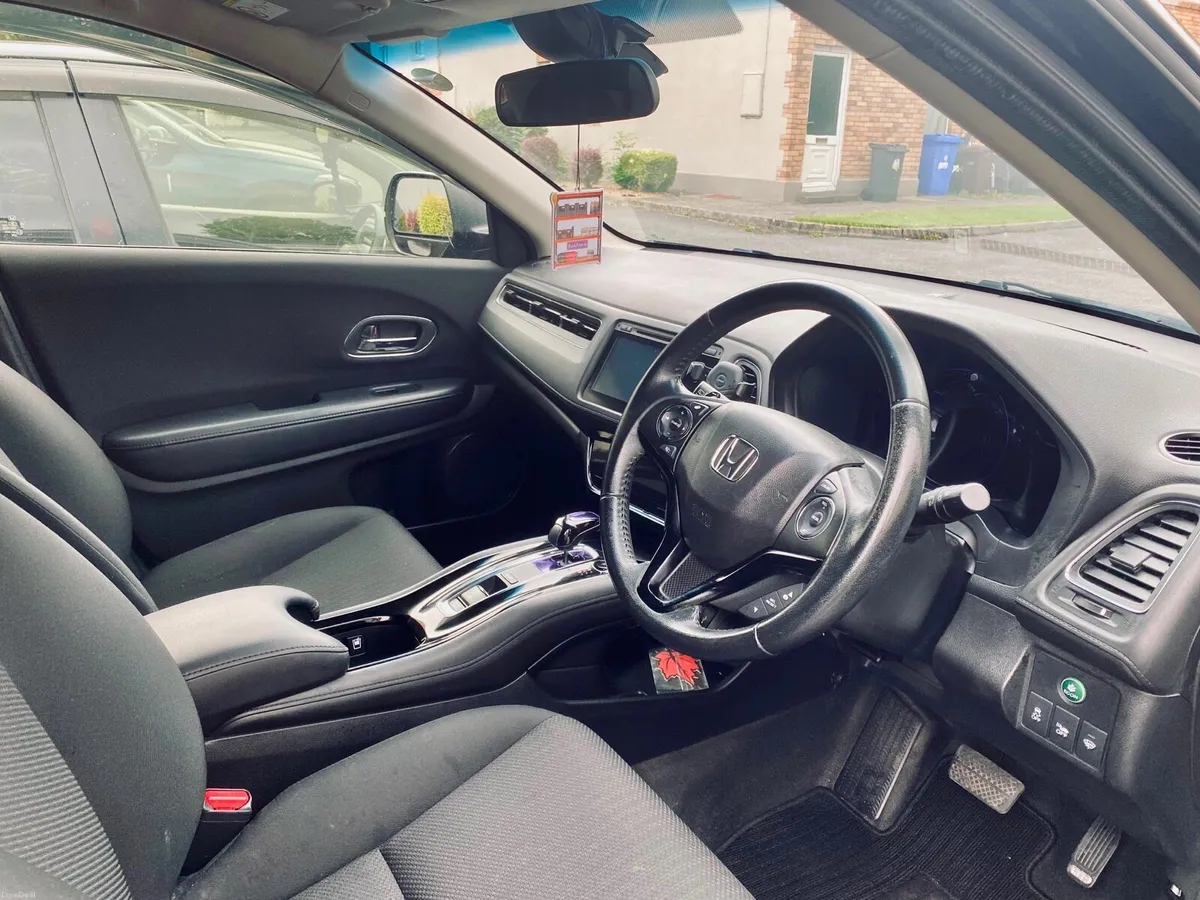 2014 Honda Vezel 1.5 Hybrid, New NCT, Low Mileage - Image 3