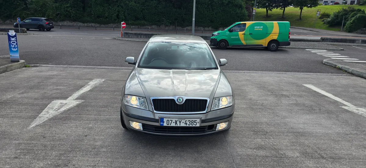 Skoda Octavia 1.4 petrol New Nct 09.27 - Image 3