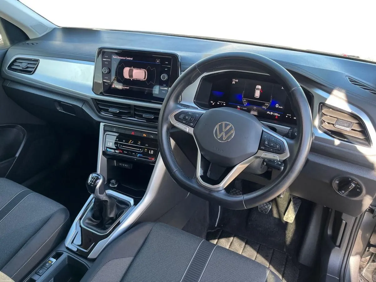 Volkswagen T-Roc 1.0 TSI 110HP Life - Image 6