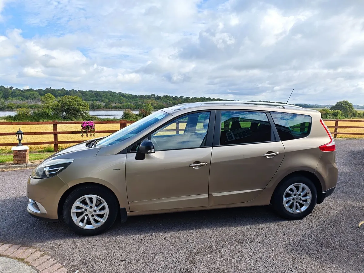 Renault Grand Scenic 2015 - Image 4