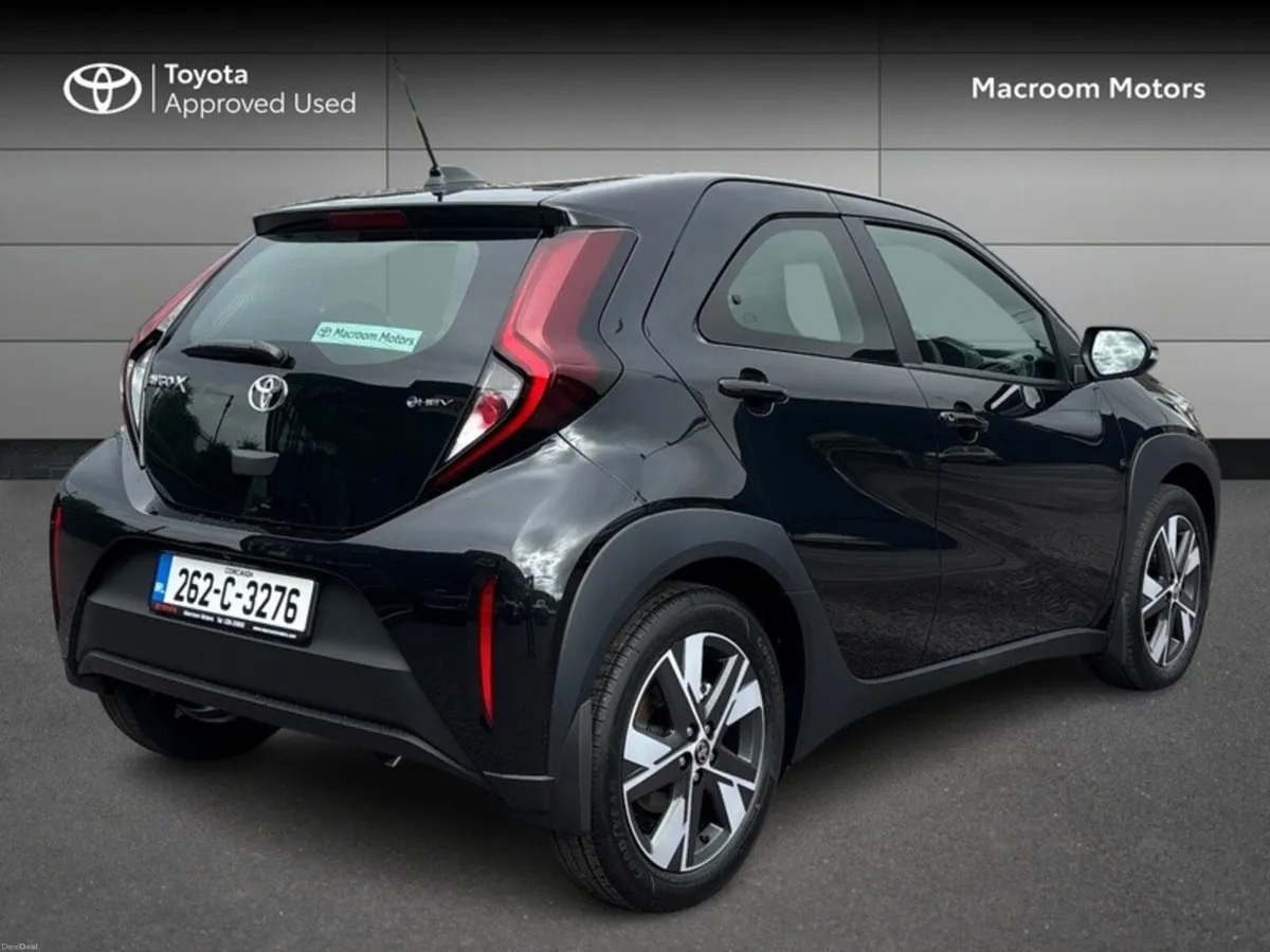 Toyota Aygo X 1.5 - Image 2