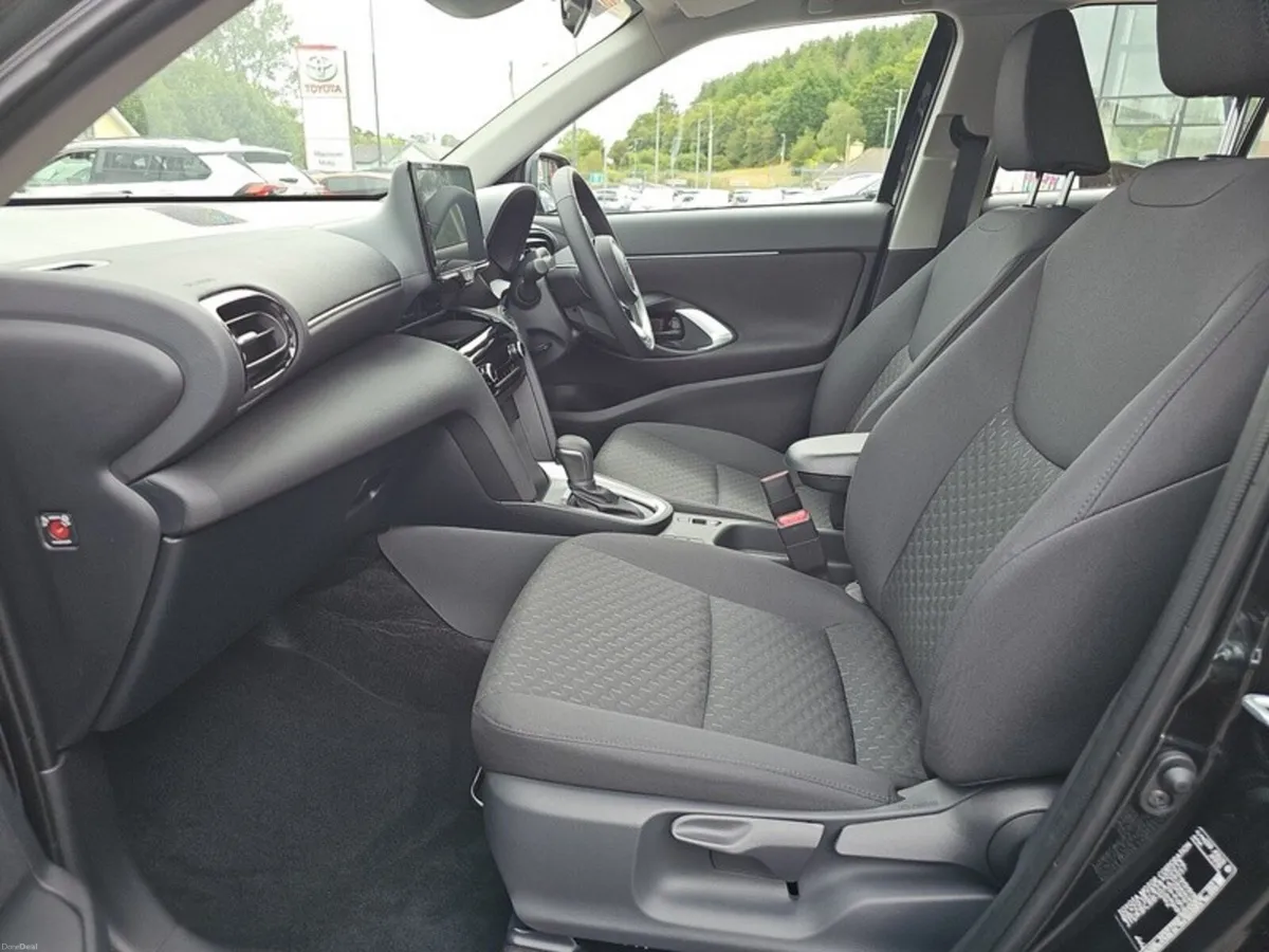 Toyota Yaris Cross 1.5 - Image 6