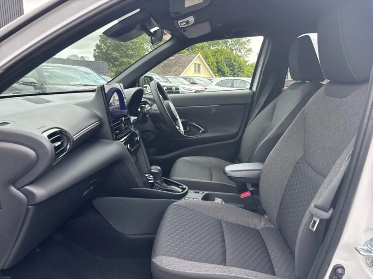 Toyota Yaris Cross 1.5 - Image 6