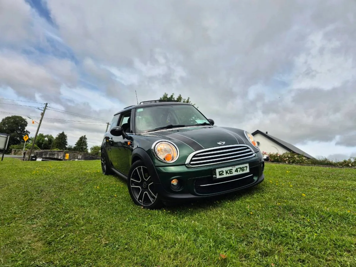 2012 Mini Cooper Diesel AUTOMATIC - Image 1
