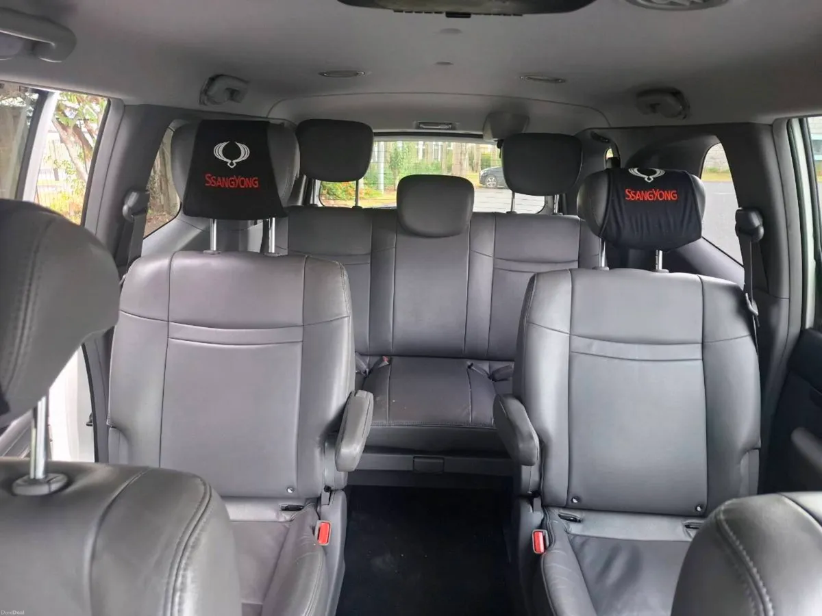 Ssangyong Tourismo ( 7 seats Auto ) - Image 6