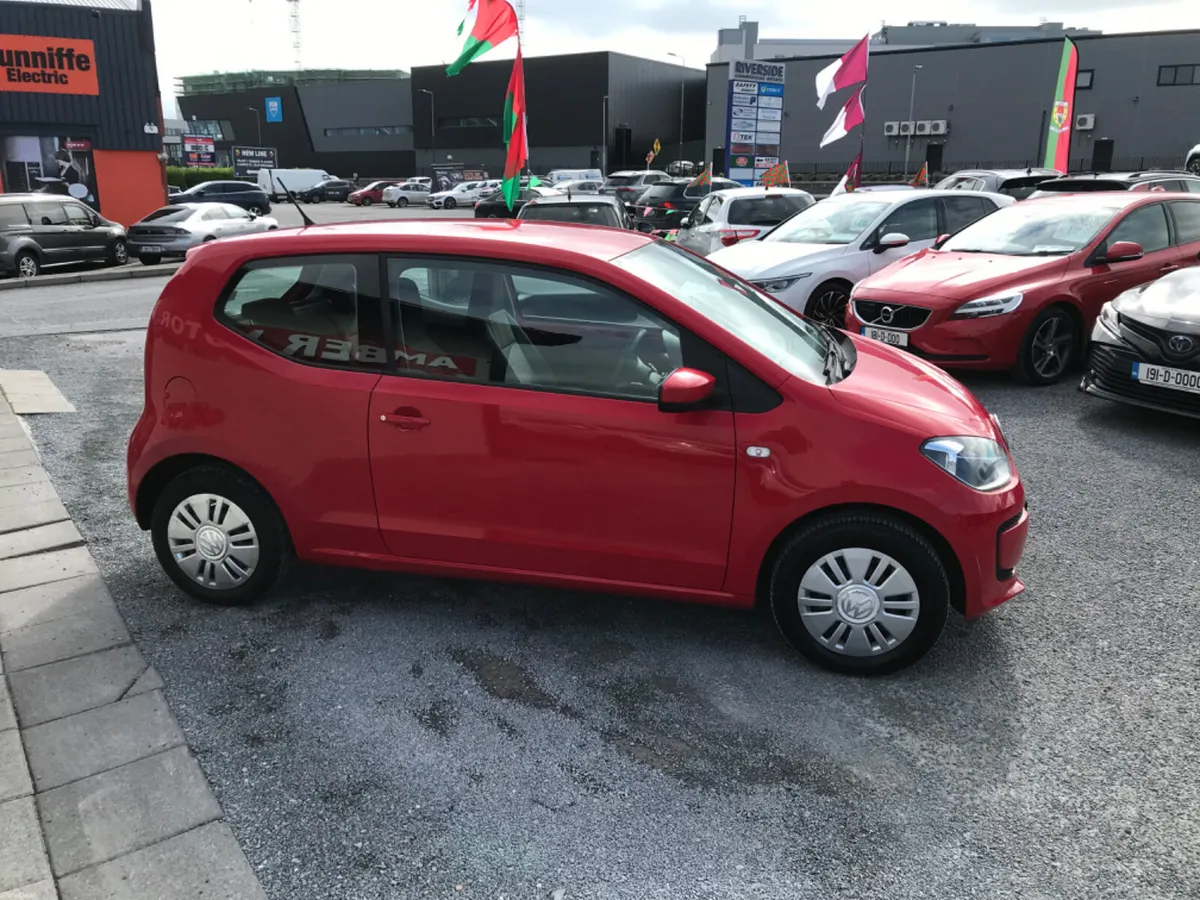 Volkswagen up! 2015 - Image 6