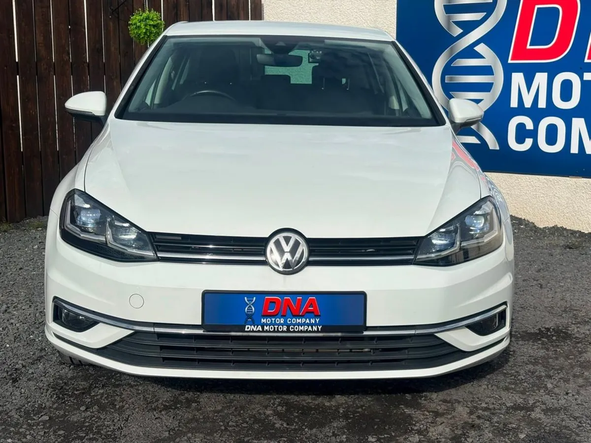 Volkswagen Golf AUTO - HIGHLINE - 66KMS! - Image 2
