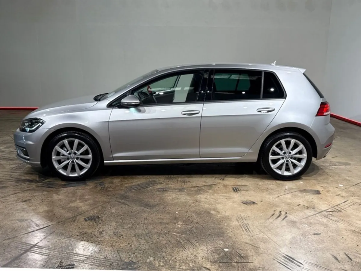 Volkswagen Golf 1.2 AUTOMATIC TSI COMFORT LINE - F - Image 6