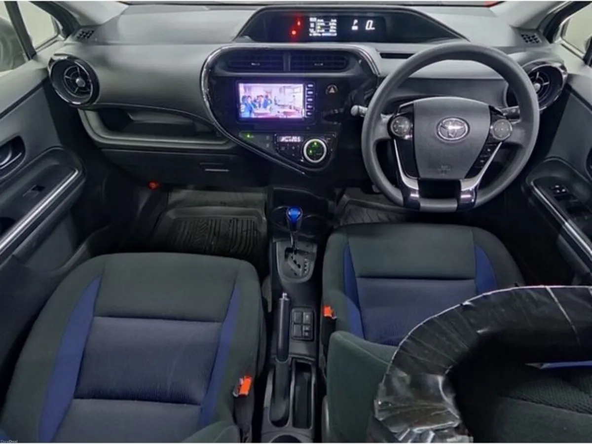 Toyota Aqua 1.5 Petrol Hybrid Auto - Image 5