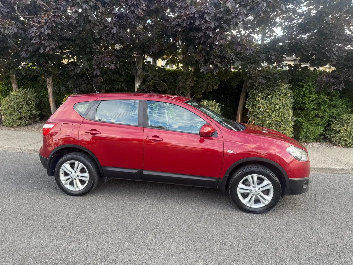 Nissan Qashqai NCT 2/27 Tax 8/26 - Image 5