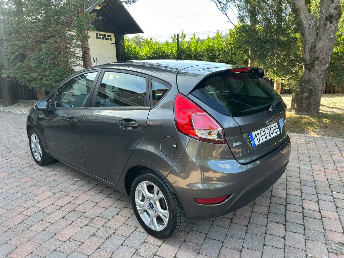 17 Ford Fiesta Automatic Low Km NCT 3/27 €8495 - Image 6