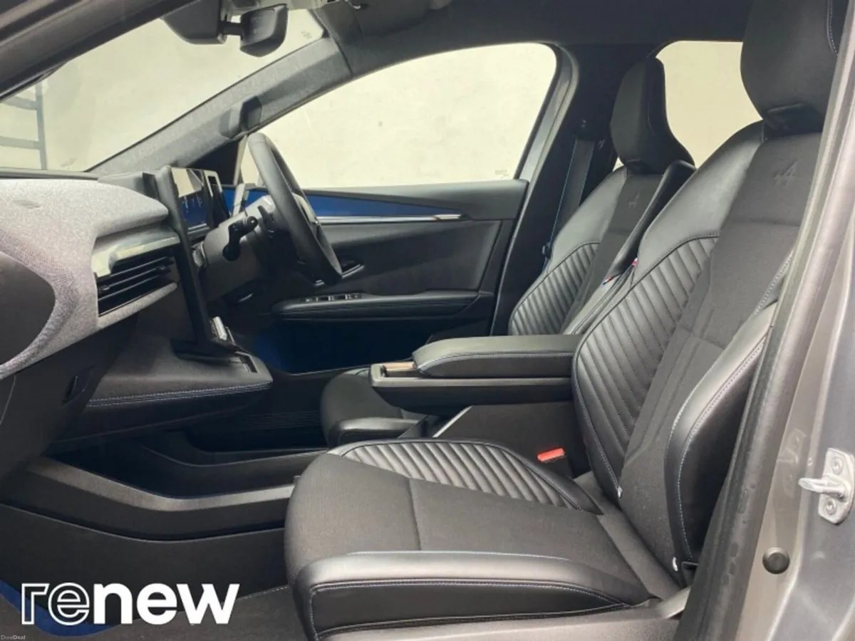 Renault Scenic Techno Esprit Alpine 87kWh - Image 5