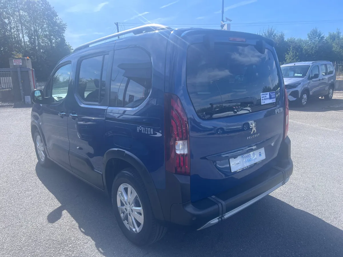 Peugeot Rifter 2021 Wheelchair Access - Image 5