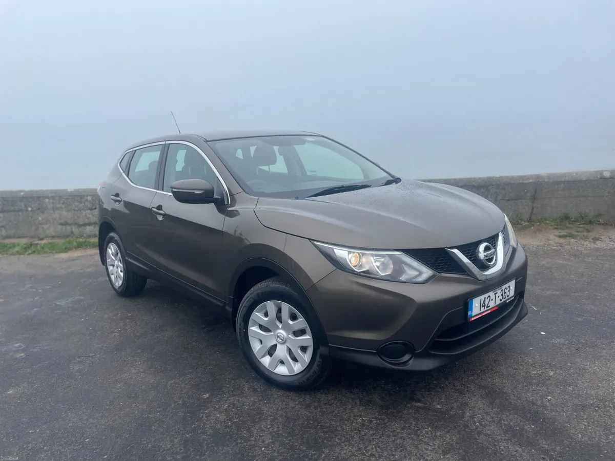 142 Nissan Qashqai 1.5DCI.. Tiny KMs.. Warranty - Image 1