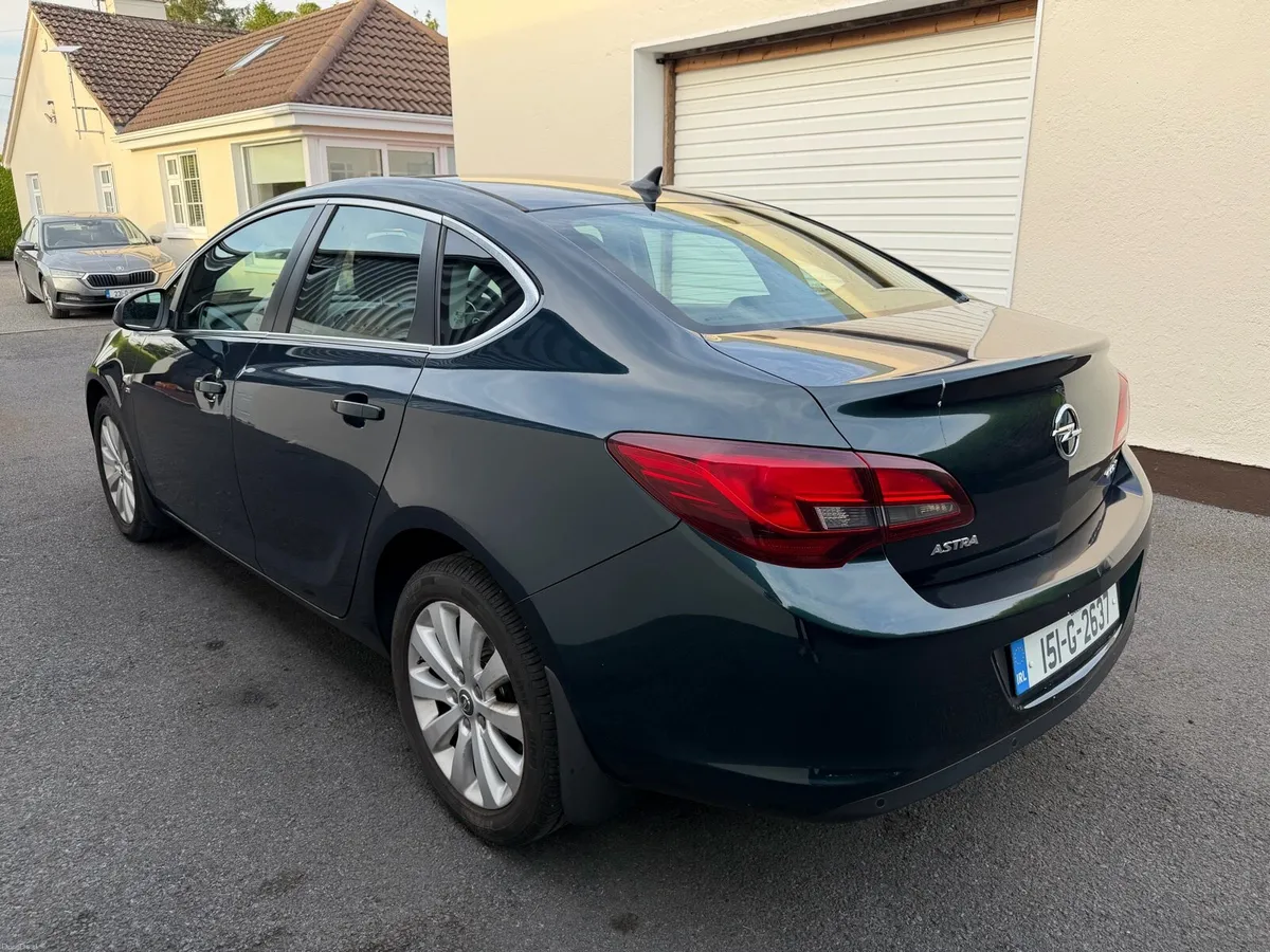 2015 Opel Astra 1.6 Diesel NCT- 07/27 - Image 3